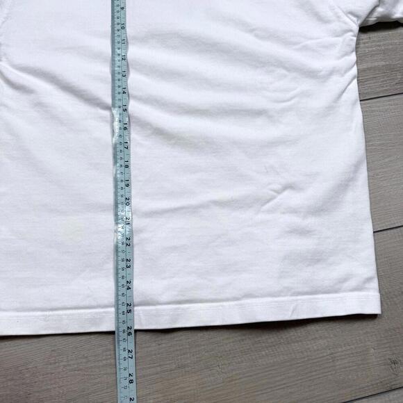 New Balance T-Shirt Mens Medium White USA Flag Patch Logo Athletic Heavy Weight - Picture 3 of 11